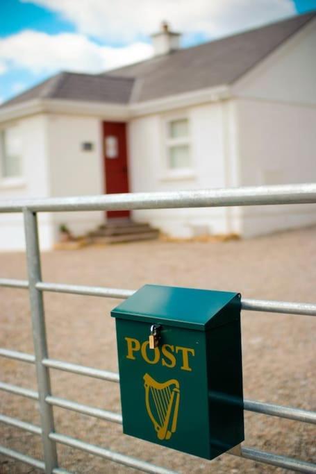 Mary Jane'S Cottage, Lettermacaward Doochary Buitenkant foto
